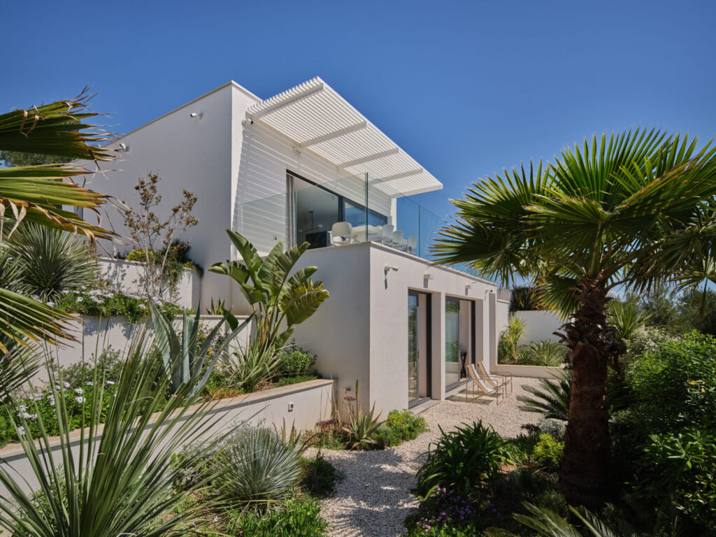 Villa A'More holiday home with pool